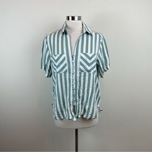 Velvet Heart Green White Stripe Collared Chevron Short Sleeve Button Down Blouse